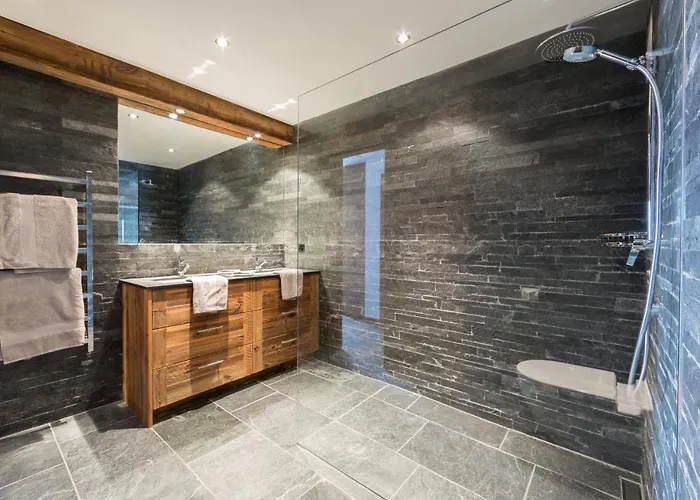 La Cordée 4 - Access - De Glace Complex Nendaz