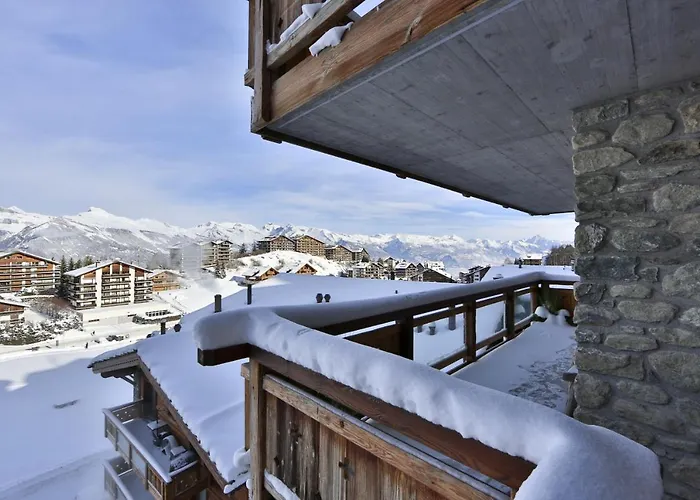 La Cordée 4 - Access - De Glace Complex